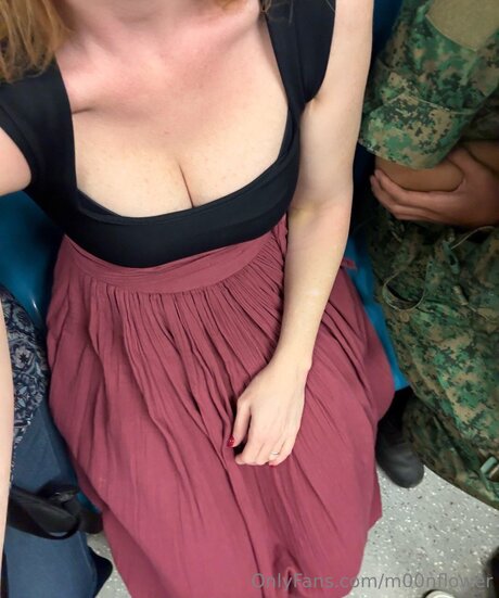 M00nflower nude pornstar galleries