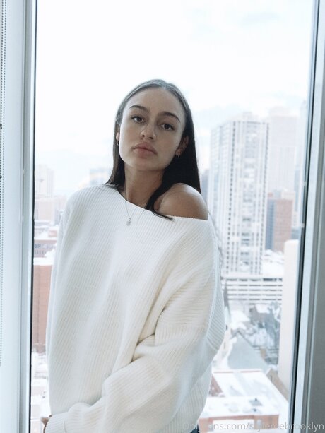 Stylemebrooklyn model exclusive photo