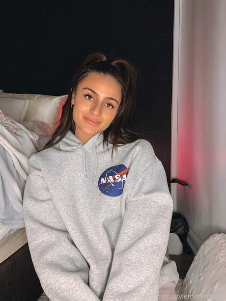 Stylemebrooklyn pornstar naked picture