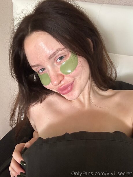 Viola S pretty pornstar photo