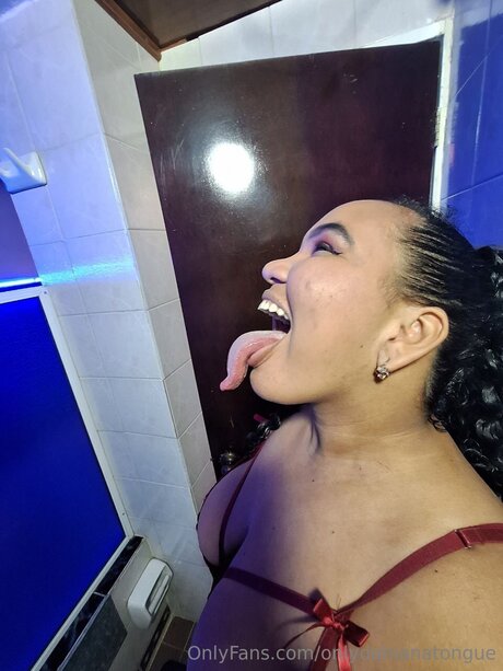 Onlydahianatongue adult actress img