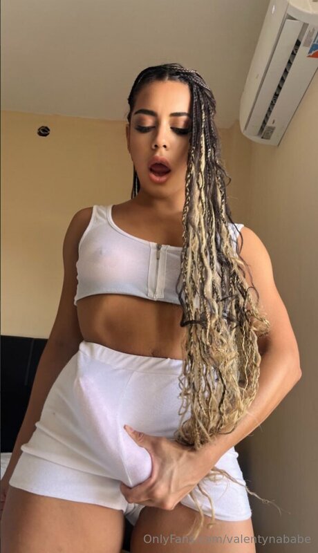 Valentynababe hot star pics