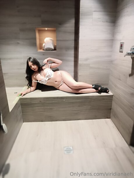 Jezaeh star pornographic gallery