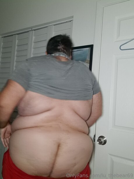 Lu Thebear69 art model pics