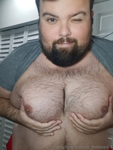 Lu Thebear69 star exclusive photos