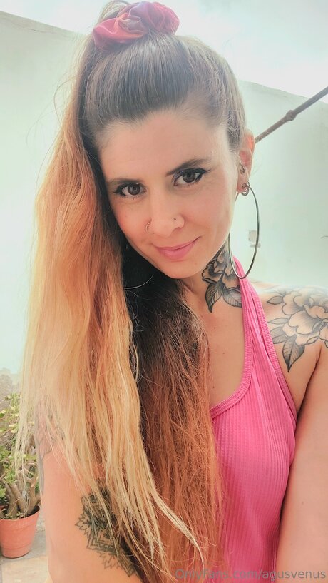 Agusvenus model exclusive images