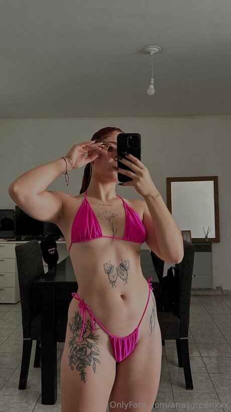 Anasgreenxxx naked star images