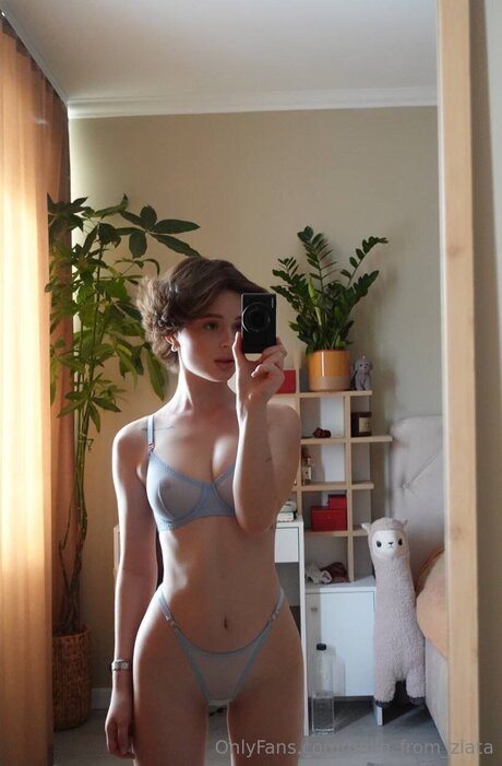 Hello From Zlata naked star images