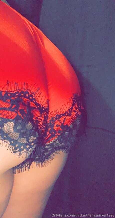 Thickerthenasnicker1993 model art pictures