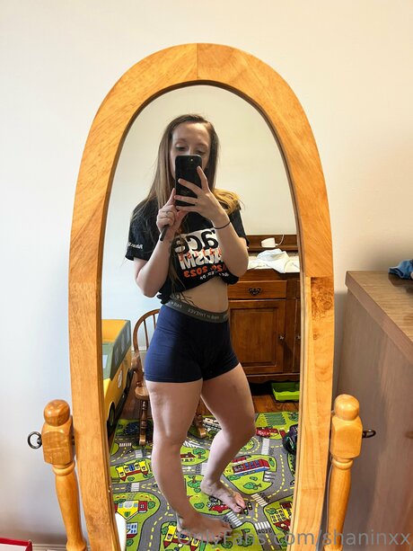 Shaninxx model sex archive