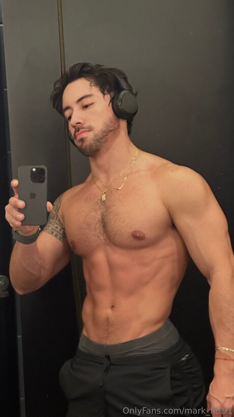 Mark Fitt91 adult model images