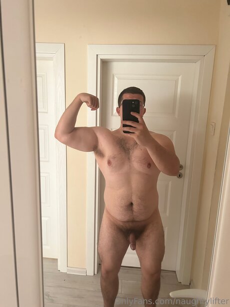 Freakybear69 model porn pictures