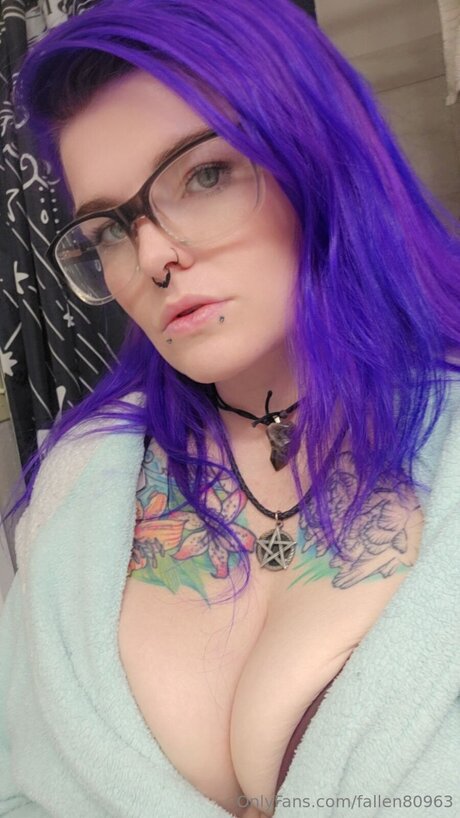 Fallen80963 sexy pornstar picture