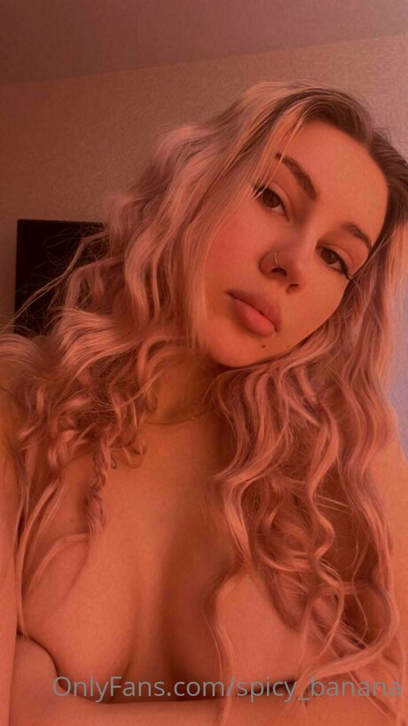 Sandy Caaandy pornstar pic