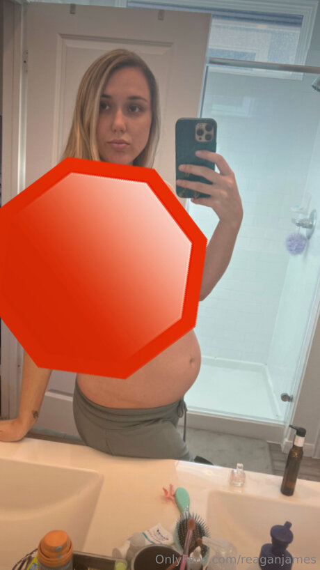 Reaganjames pornstar high quality photo