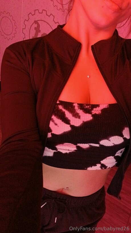 Babyred26 xxx model galleries