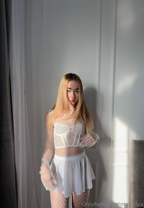 Mmariya pornstar nude photos