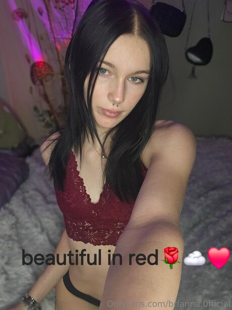 Brianna 0fficial star erotic photos