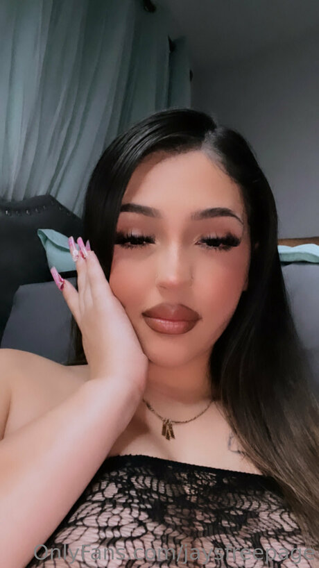 Jaysfreepage model nudes photo