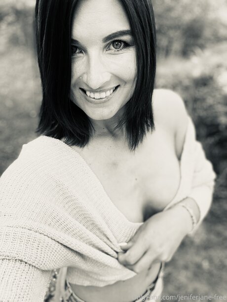 Jeniferjane Free profile image