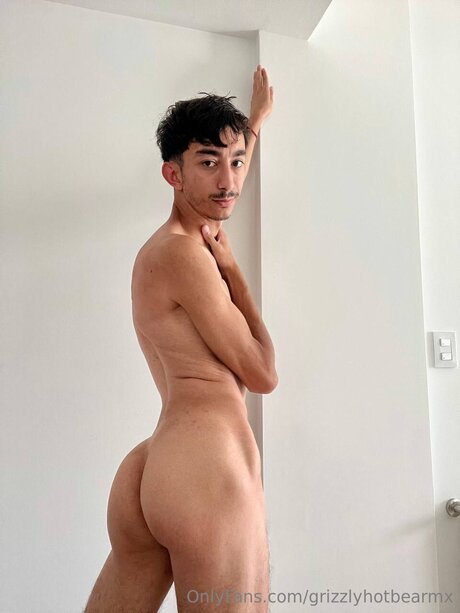 Grizzlyhotbearmx erotic pornstar pic