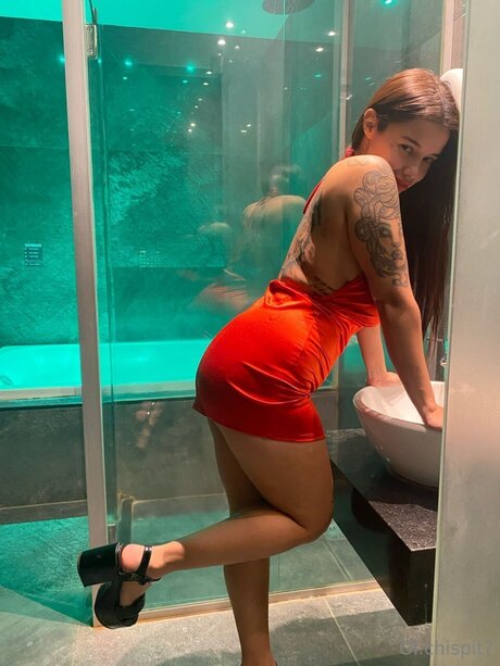 Chispit pornstar top picture