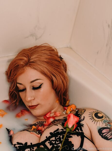 Kumikitten naked actress pic