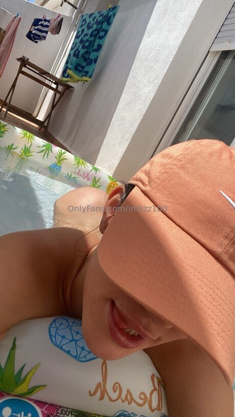 Imlizz100 star nude gallery