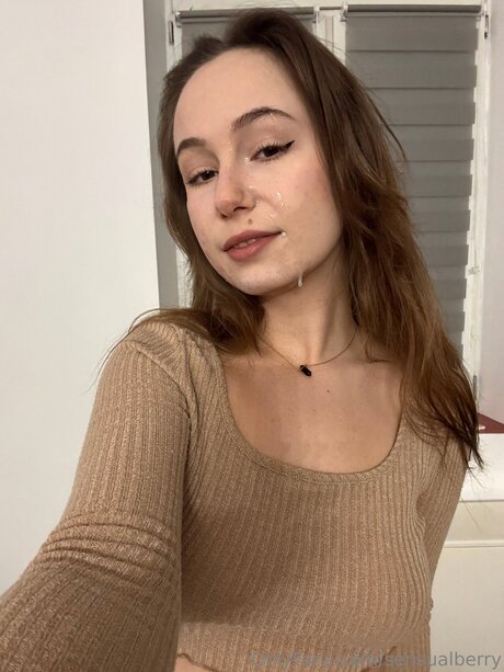 Skykika00 top star pic