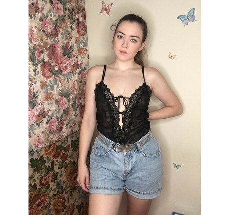 Tori Eaglestone star beautiful galleries