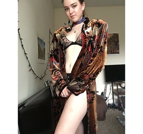 Tori Eaglestone pornstar naked picture