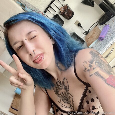 SKY VICTORIA nude pornstar image