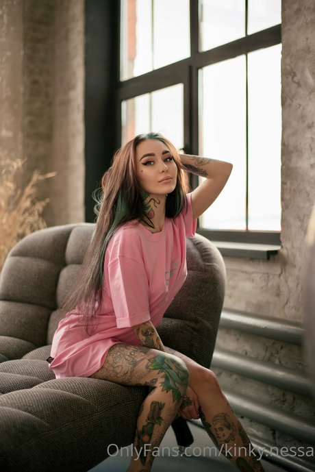 Kinky Nessa pornstar beautiful images