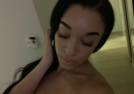 Mya Lashaun pornstar picture