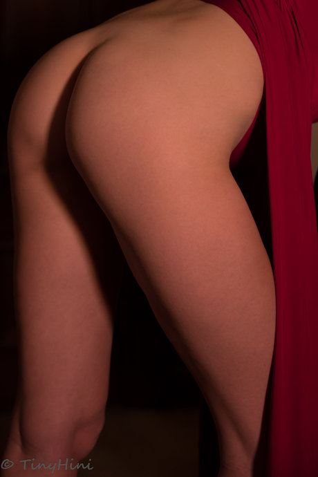 Tinyhini pornstar adult pic