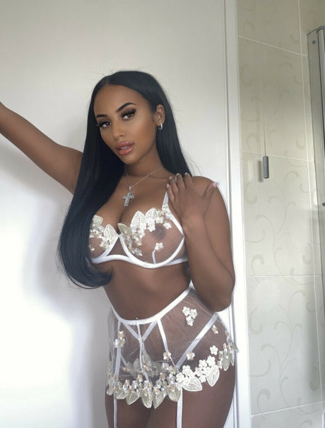 Jodie Charles exclusive model gallery