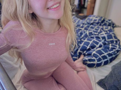 Gymbunbun model nudes images