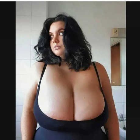 Bexxx  1 model porn photo