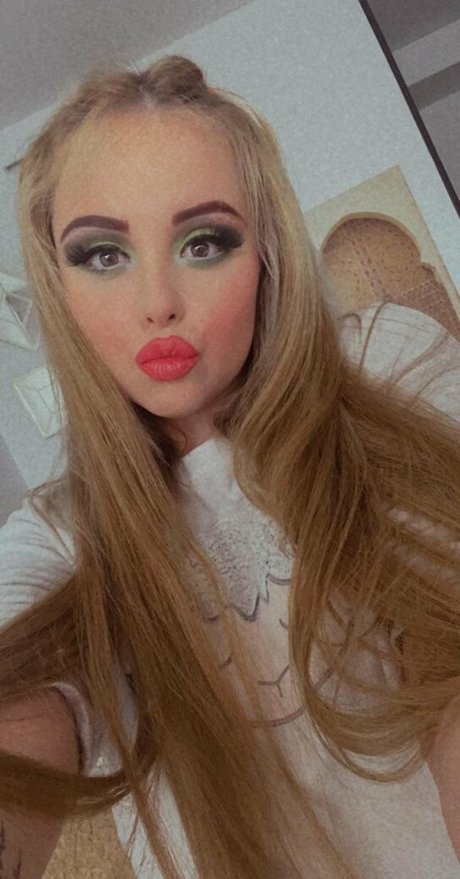 Alisoncraft porn model photo