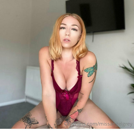 Angel Grey  nice star pic