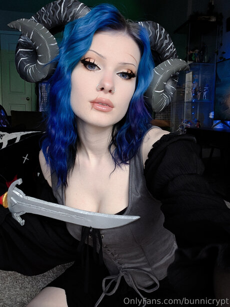 Bunnicrypt erotic model image
