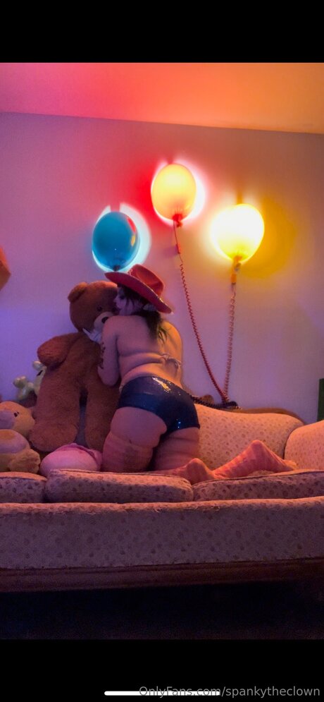 Spankytheclown pornstar picture