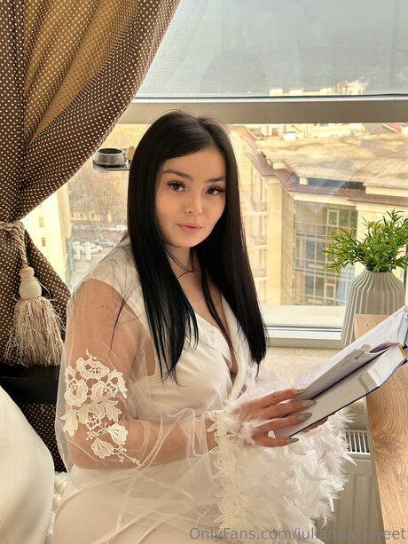 Julianna Sweet best star image