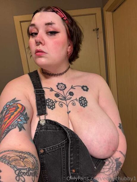 Edgychubby1 pornographic actress photos
