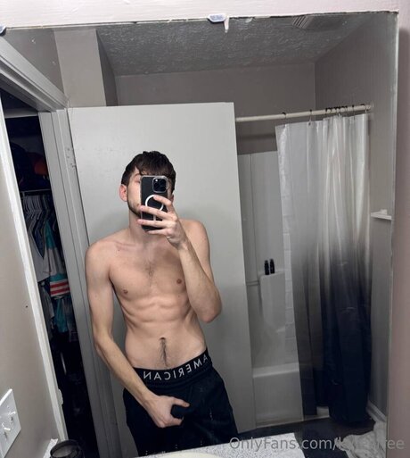 Kylesfree sex model pics