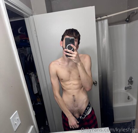 Kylesfree star free pics