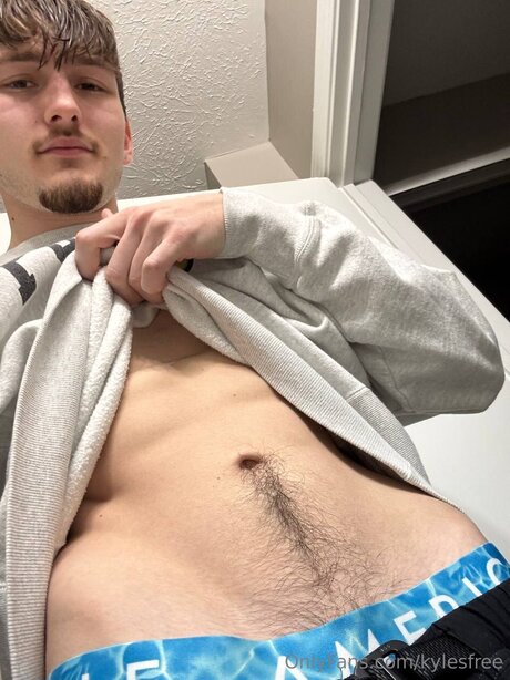 Kylesfree model pornographic pic