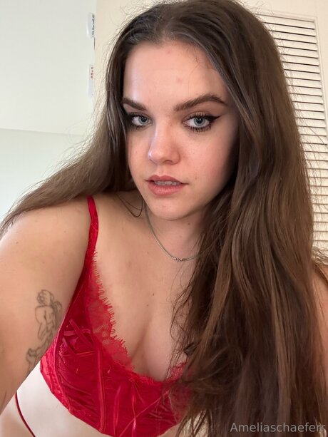 Ameliaschaeferr model best pic