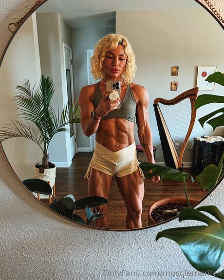 Musclemarilyn best pornstar images