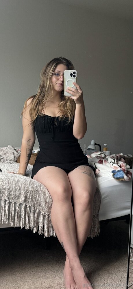Goddessvanessaeve sexy actress archive